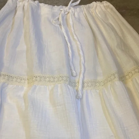 Elegant Western Cream Skirt - Picture 10 of 16